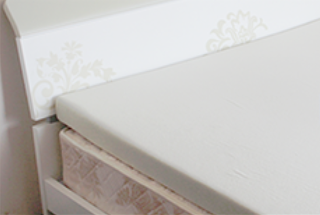 モットンとベッドマットレス