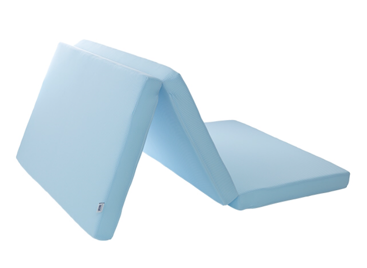 �G�A�E�B�[���}�b�g���X �X�}�[�gZ