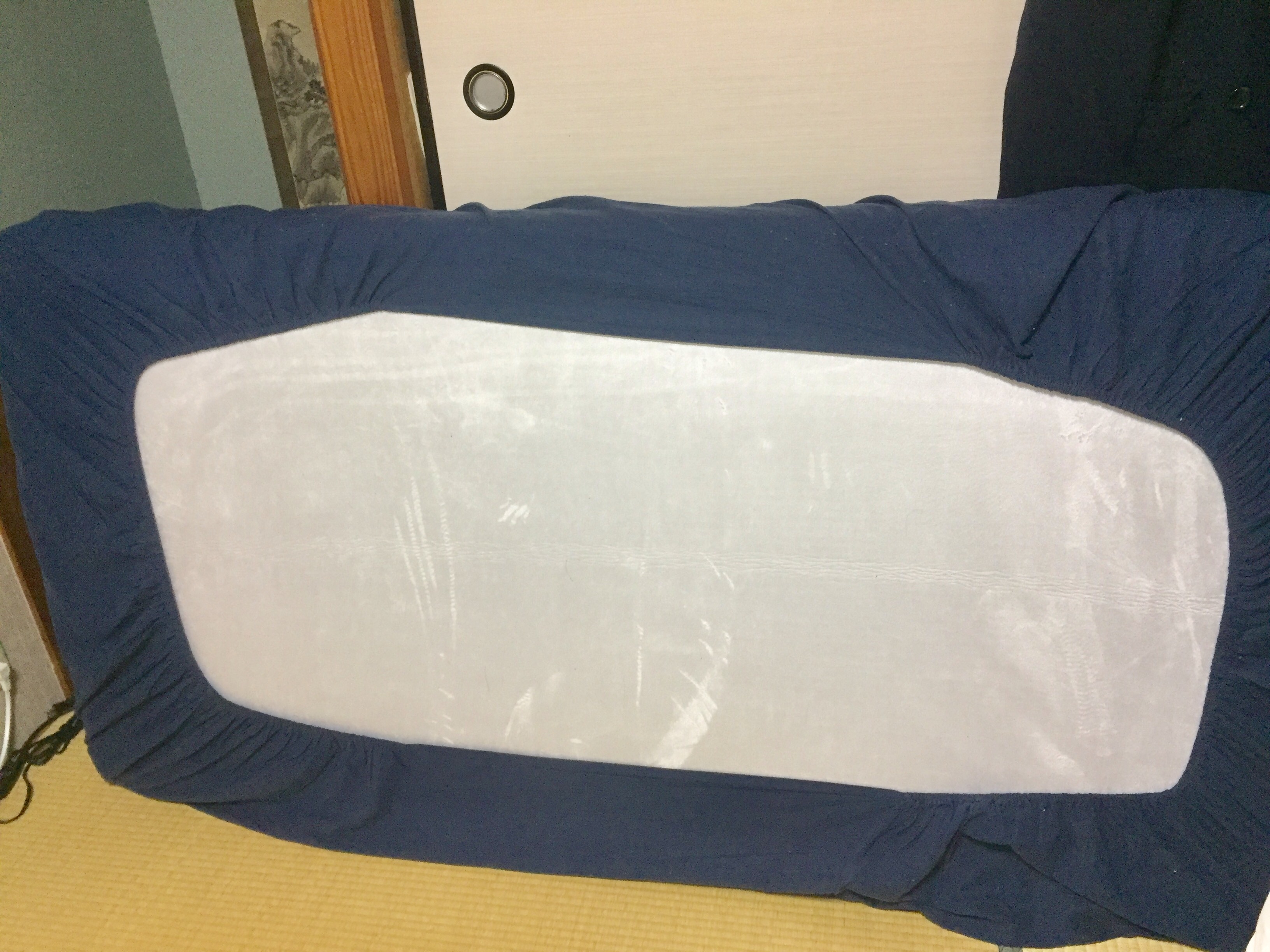 モットンのボックスシーツの裏側